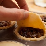 Adding lid to a mince pie